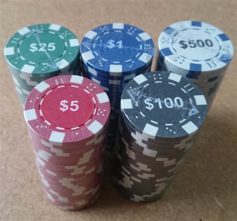 Fazendo contrafacção de fichas de poker